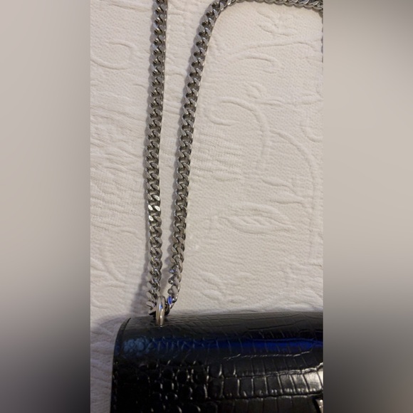 Stunning Black Bag - Picture 5 of 5